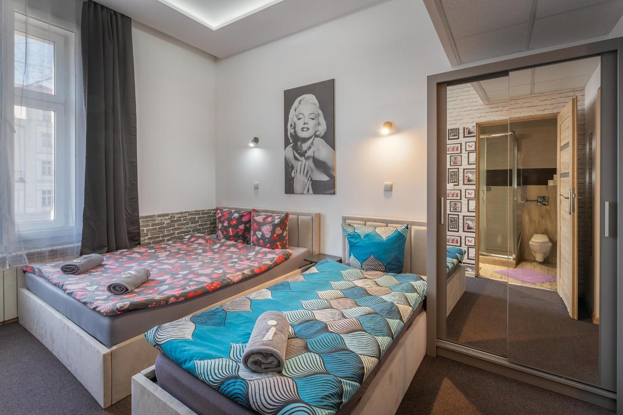 70S Guest Room Cracovia Esterno foto